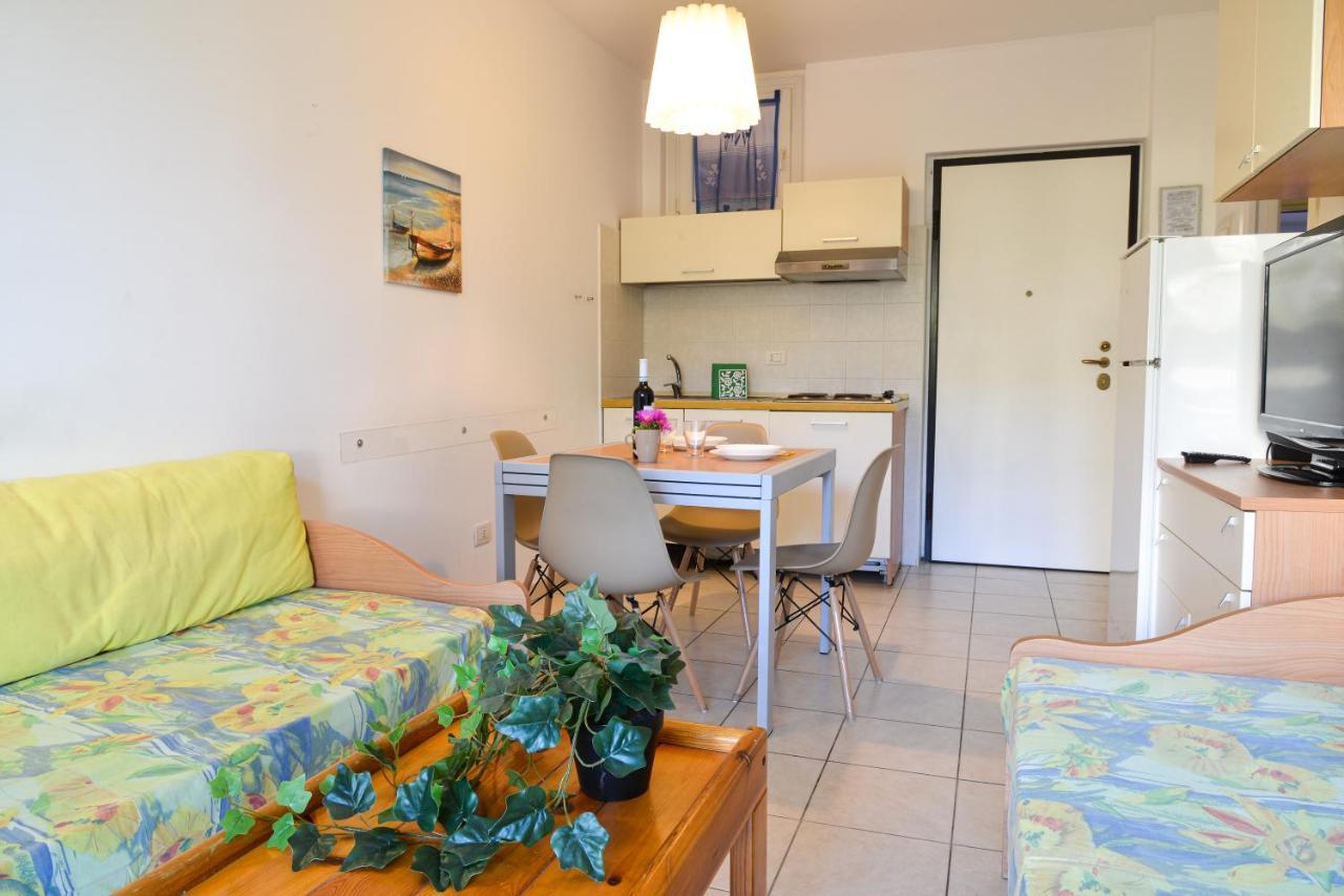 Residence Laura Bordighera Luaran gambar