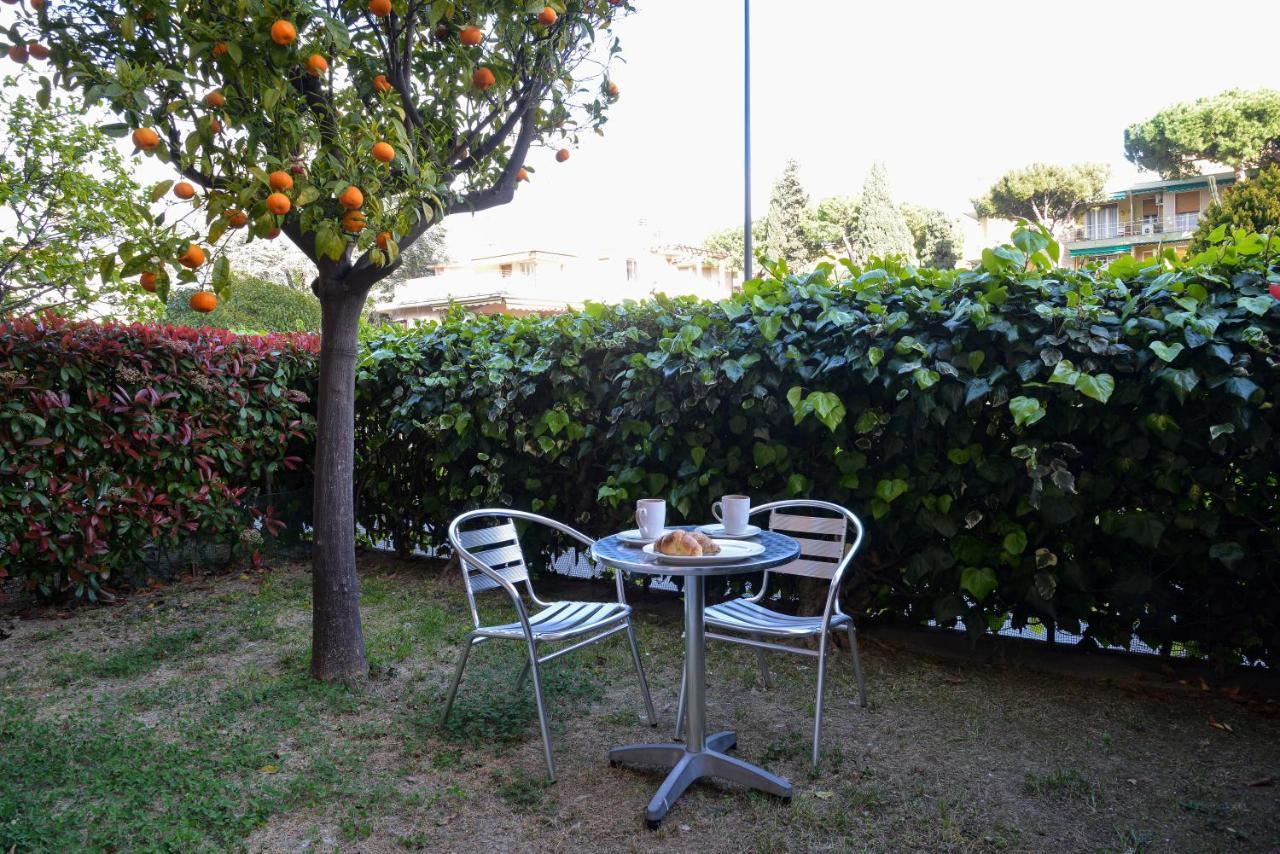 Residence Laura Bordighera Luaran gambar