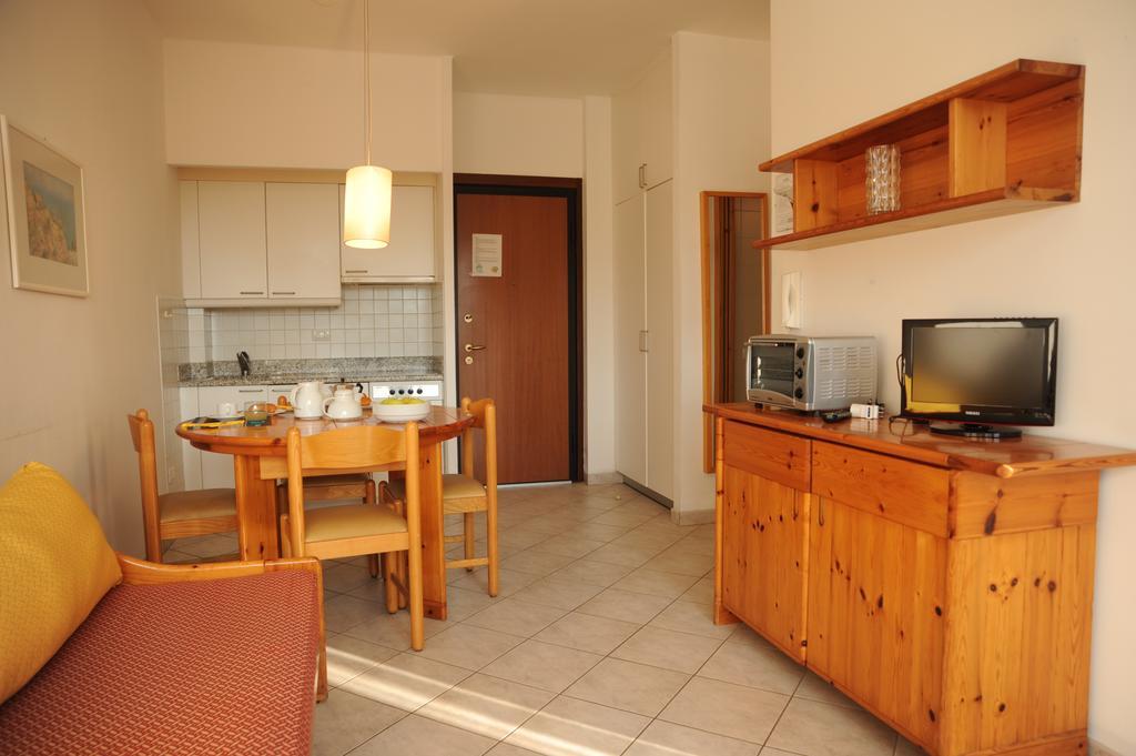 Residence Laura Bordighera Luaran gambar